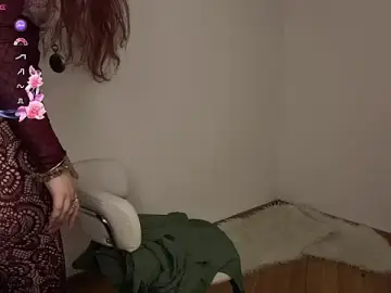 Stripchat Live Sex of L1ittle_kitty_