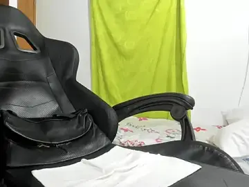 Stripchat Sex Cam of corzoethan