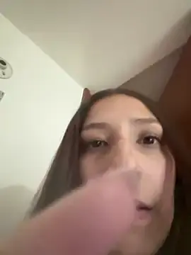 Stripchat Free Live Porn of Dahian_XXX