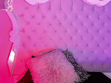 Stripchat Nude Webcam of LeyXandrabraz