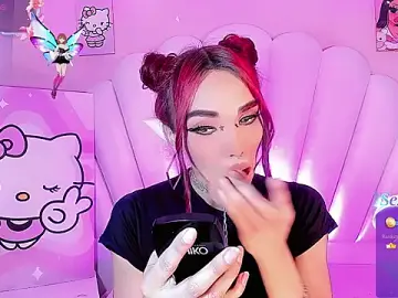 Stripchat Nude Webcam of LeyXandrabraz