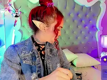 Stripchat Sex Cam of LeyXandrabraz