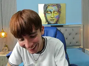 Stripchat Live Sex Cam of Jake_evans