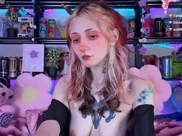 Stripchat Free Porn Cam of _Devill_Baby