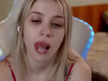 Stripchat Sex Cam of ho1yho1e