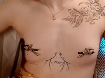 Stripchat Sex Cam of ho1yho1e