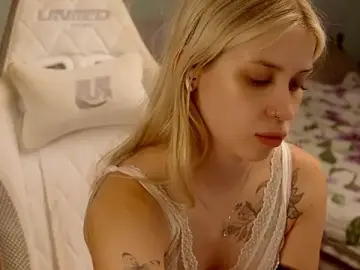 Stripchat Live Sex of ho1yho1e
