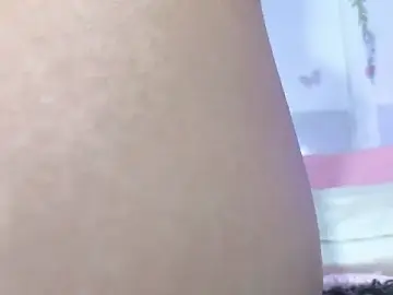 Stripchat Nude Webcam of DaripQueen
