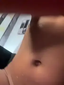 Stripchat Watch Live Sex Cams of SweetCheeksXXX