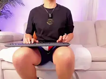 Stripchat Best live sex cam show of Tim_wolf