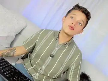 Stripchat Watch Live Sex Cams of Tim_wolf