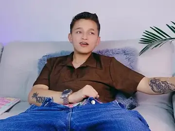 Stripchat Live Porn of Tim_wolf
