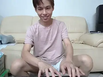 Stripchat Watch Live Sex Cams of andrewooi