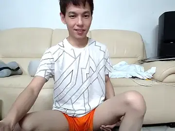 Stripchat Sex Cam of andrewooi