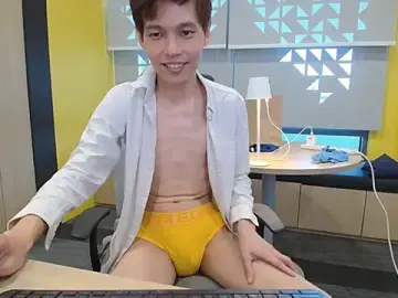 Stripchat Free Porn Cam of andrewooi