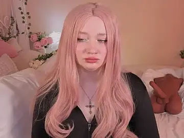 Stripchat Sex Cam of carolina_elf