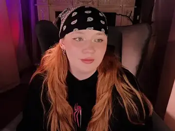 Stripchat Free Porn Cam of carolina_elf