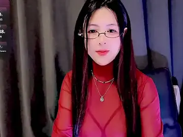 Stripchat Free Live Porn of candy-yiyi