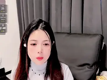 Stripchat Adult Video Chat of candy-yiyi