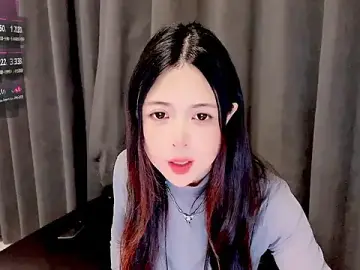 Stripchat Best Webcam of candy-yiyi