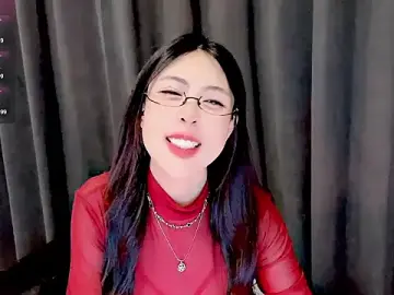 Stripchat Watch Live Sex Cams of candy-yiyi