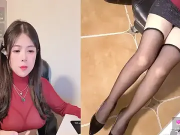 Stripchat Free Porn Cam of candy-yiyi