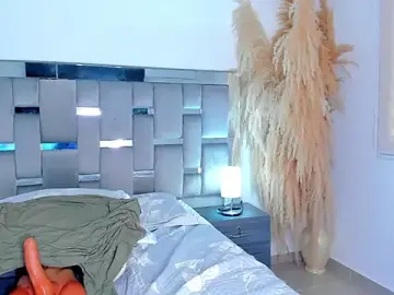 Stripchat Sex Cam of Cammiila