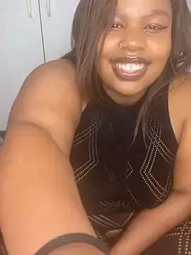 Stripchat Free Live Porn of Cuddle_Bear