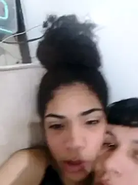 Stripchat Watch Live Sex Cams of ZafiroAndFlynn