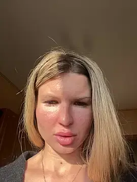 Stripchat Best Webcam of AngelMiaM