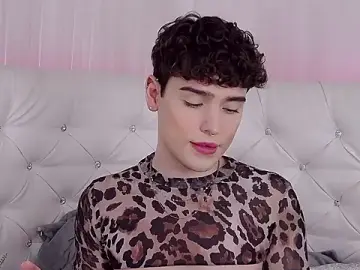 Stripchat Free Porn Cam of RobbyCharming