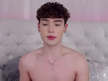 Stripchat Sex Cam of RobbyCharming