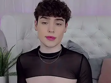 Stripchat Sex Cam of RobbyCharming