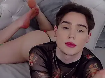 Stripchat Watch Live Sex Cams of RobbyCharming