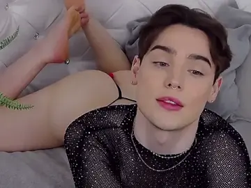 Stripchat Best Webcam of RobbyCharming