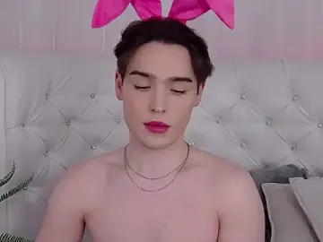 Stripchat Watch Live Sex Cams of RobbyCharming