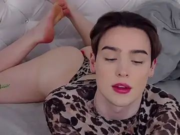 Stripchat Live Sex Cam of RobbyCharming