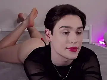 Stripchat Free Porn Cam of RobbyCharming