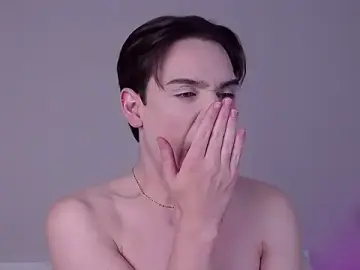 Stripchat Live Sex Cam of RobbyCharming