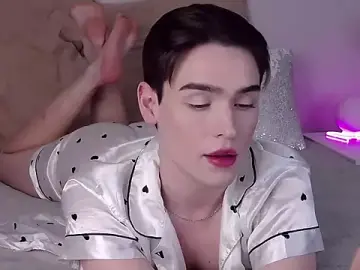 Stripchat Sex Cam of RobbyCharming