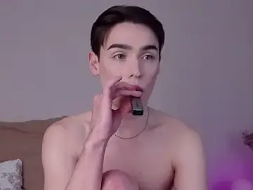 Stripchat Adult Webcam of RobbyCharming