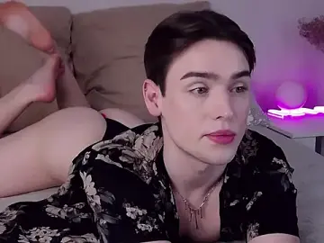 Stripchat Watch Live Sex Cams of RobbyCharming