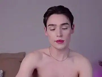 Stripchat Watch Live Sex Cams of RobbyCharming