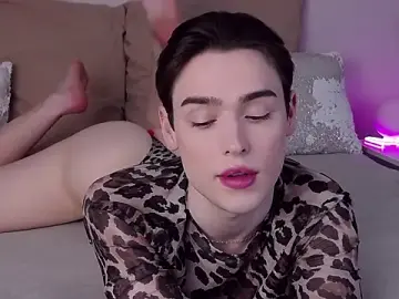 Stripchat Live Porn of RobbyCharming