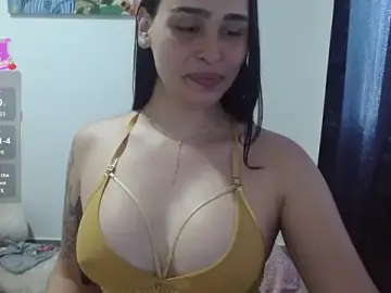 Stripchat Nude Webcam of SarithaBunny