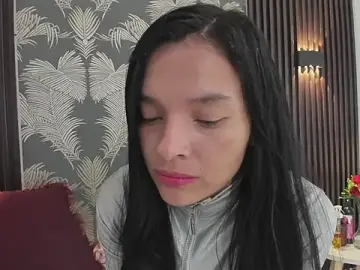 Stripchat Live Porn of _shantal_smith