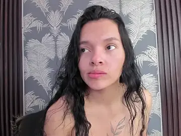Stripchat Live Sex of _shantal_smith