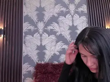 Stripchat Live Sex Cam of _shantal_smith