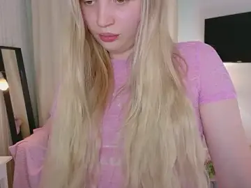 Stripchat Adult Webcams of Beatrica_Klein