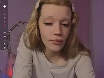 Stripchat Live Sex Cam of boobsybootie